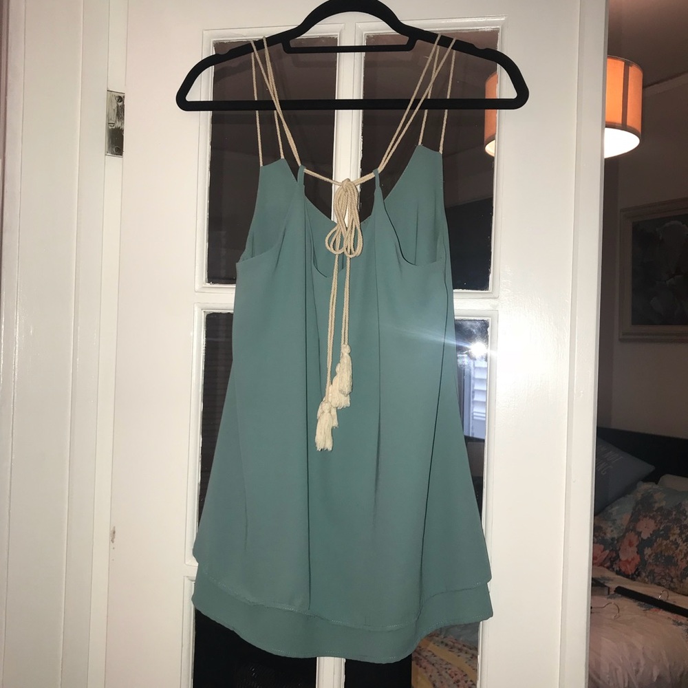 Freeway green tank w/ tassel tie